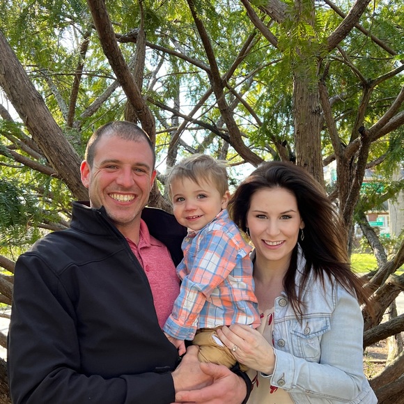 Meet your Posher, Amanda - Picture 6 of 6